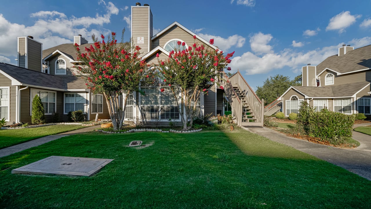 124 Waters Edge Drive