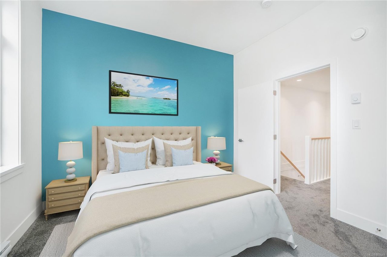 3-1052 Tillicum Rd, Saanich