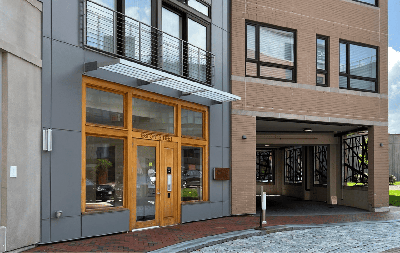166 Fore St #24