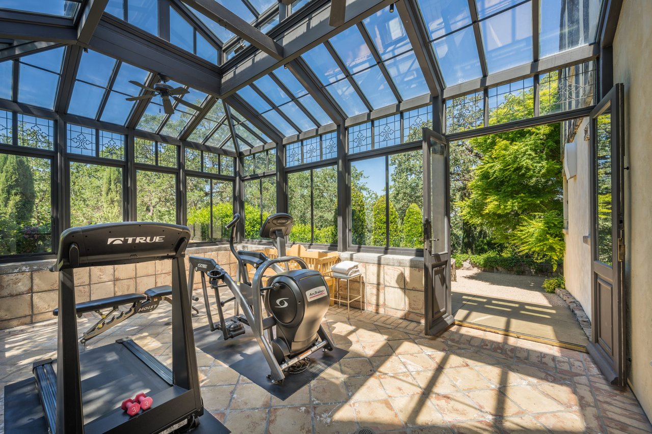 Napa Valley Compound