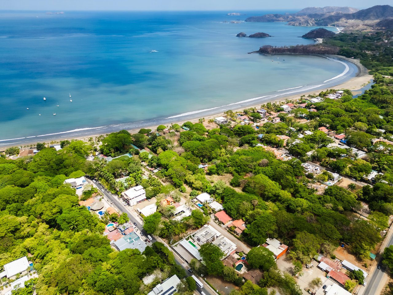 Casa Equilibrio |  Near the Coast House For Sale in Playa Potrero