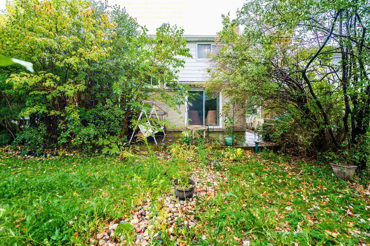 22 Rothsay Rd