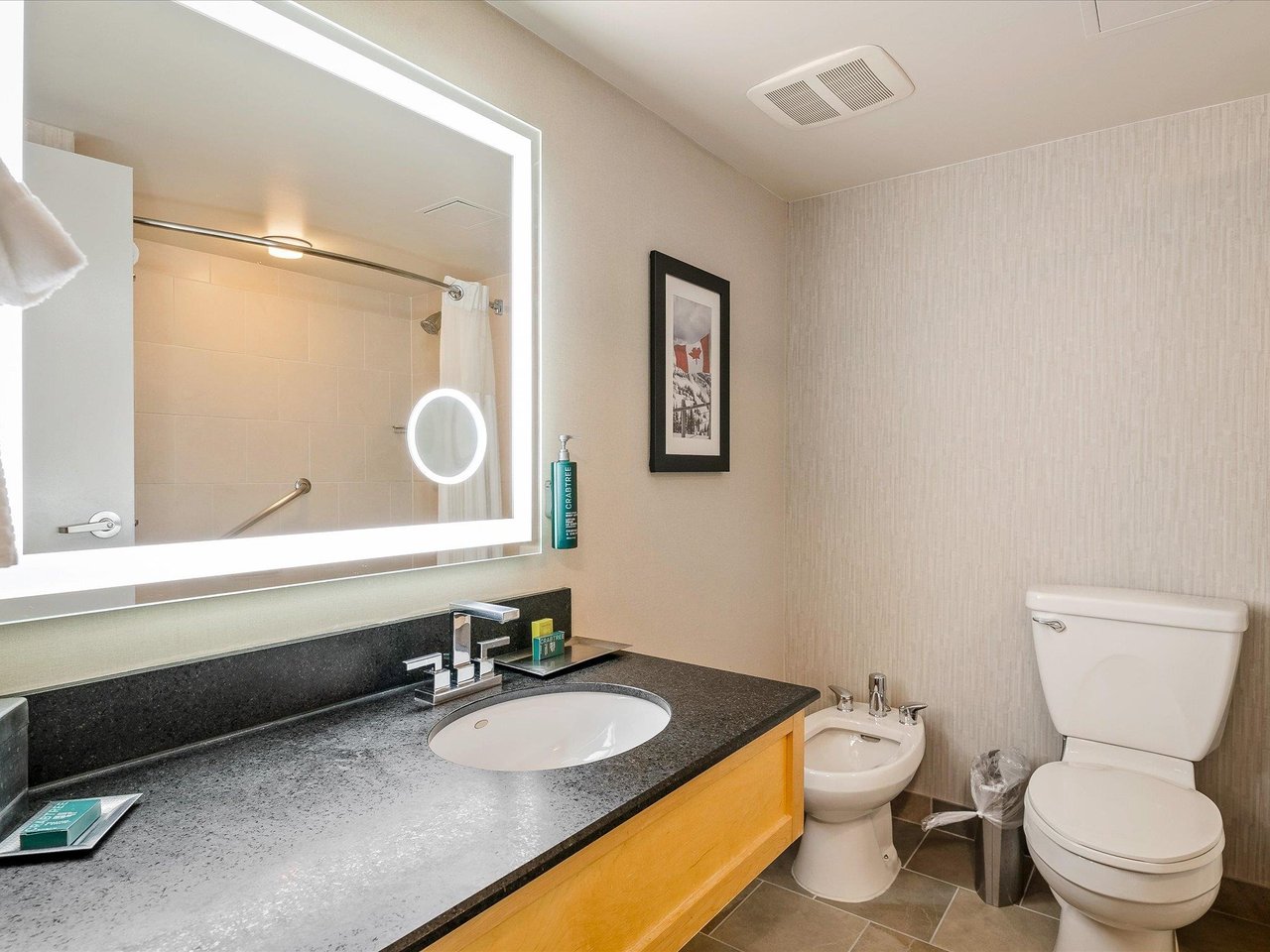 502/504-4050 Whistler Wy