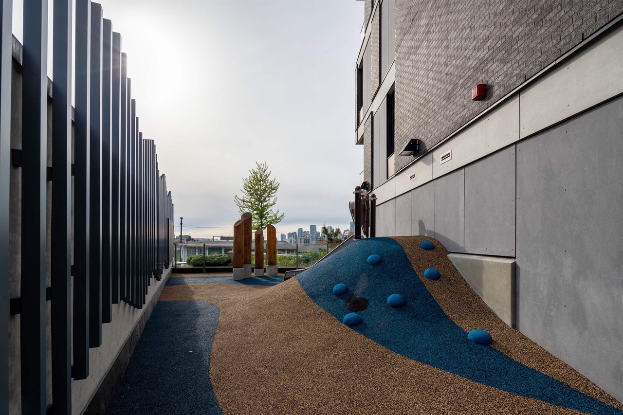 505-210 E 5th Ave