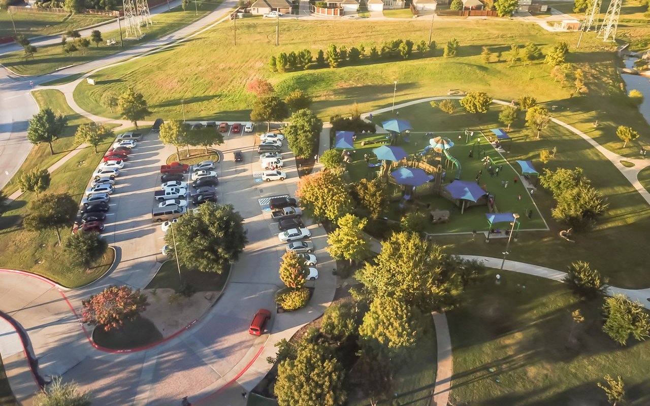 The Country Place, Carrollton