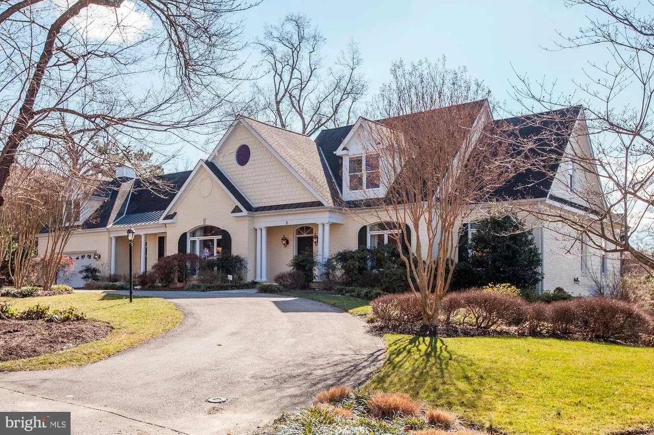 8 Sedgwick Ln