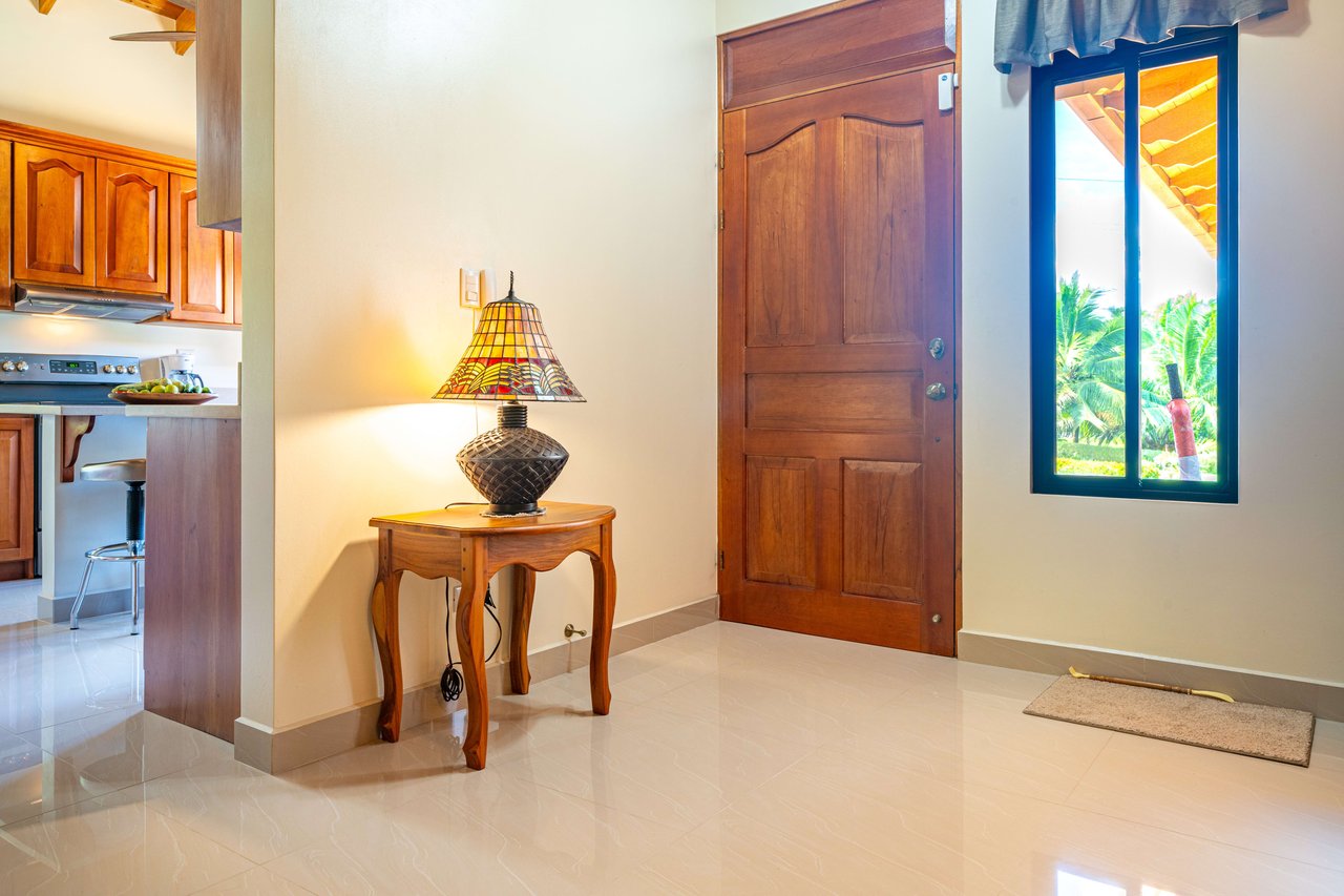 La Palma Custom Build 3 bedroom 2 bath - Prestine Condition