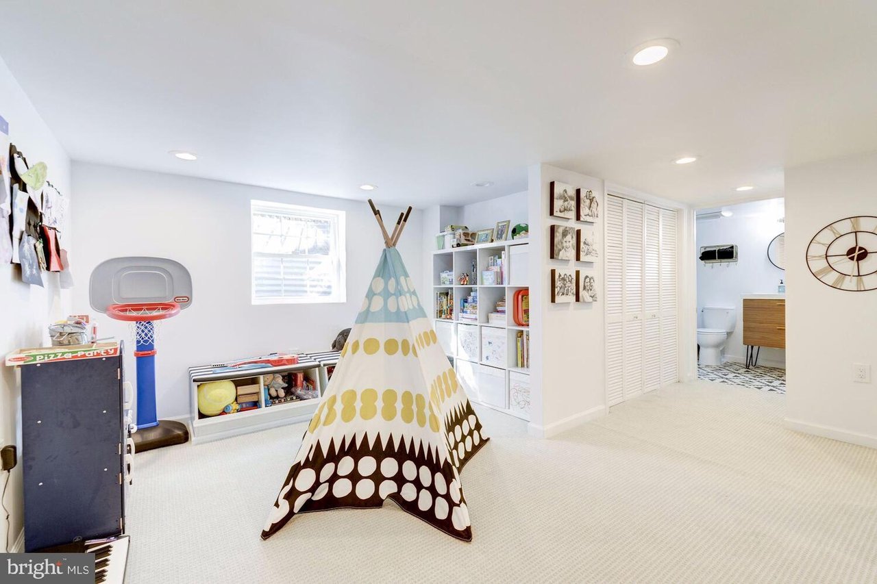 4808 Brandywine St NW