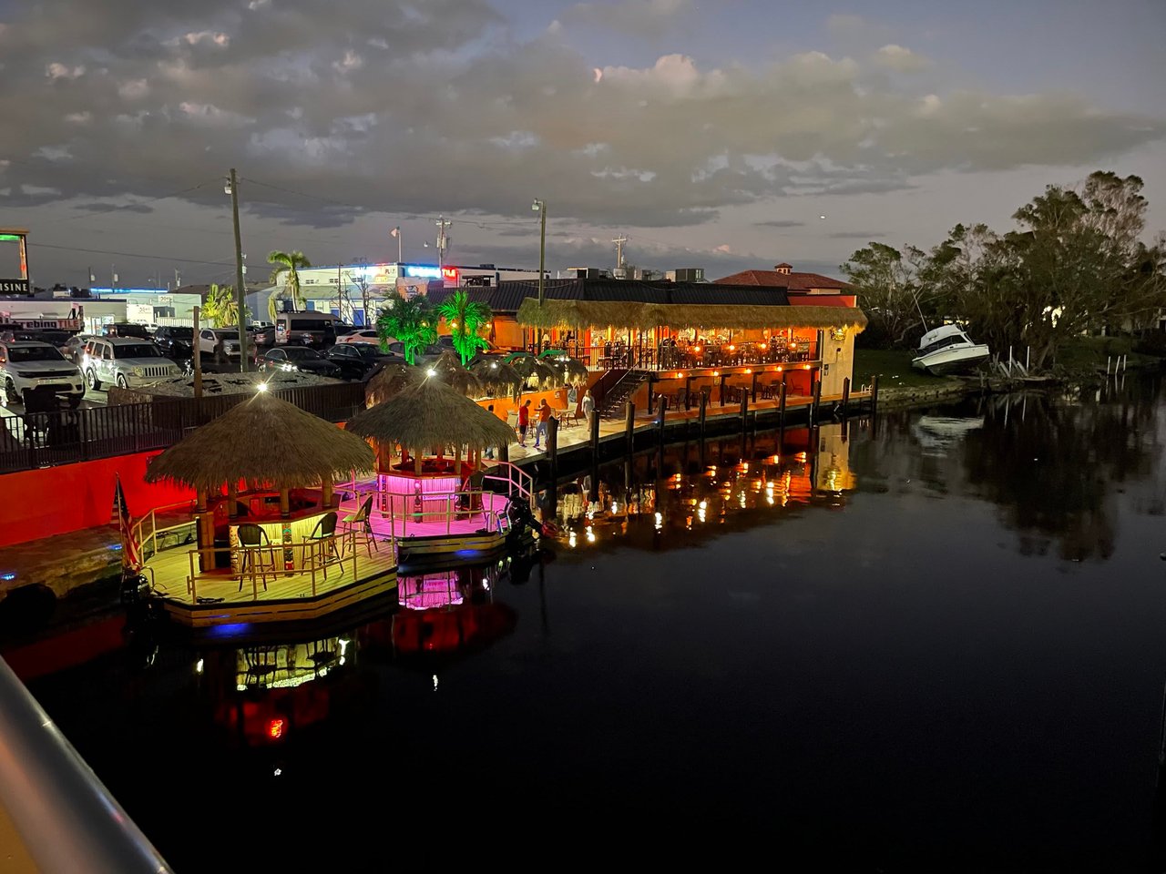 Tiki Tour Boat Cape Coral Florida Water Gulf