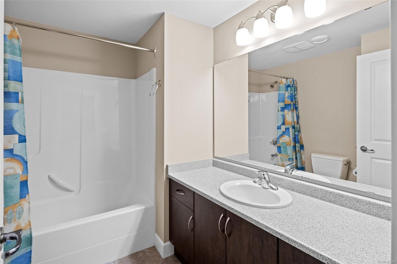 416 Pelican Dr
