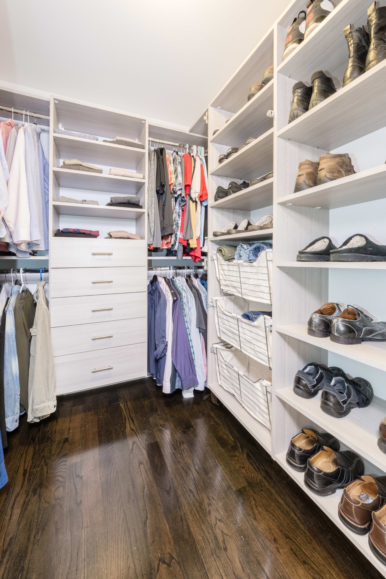 Fabulous Condo Alternative Just Steps From Heart of Clayton