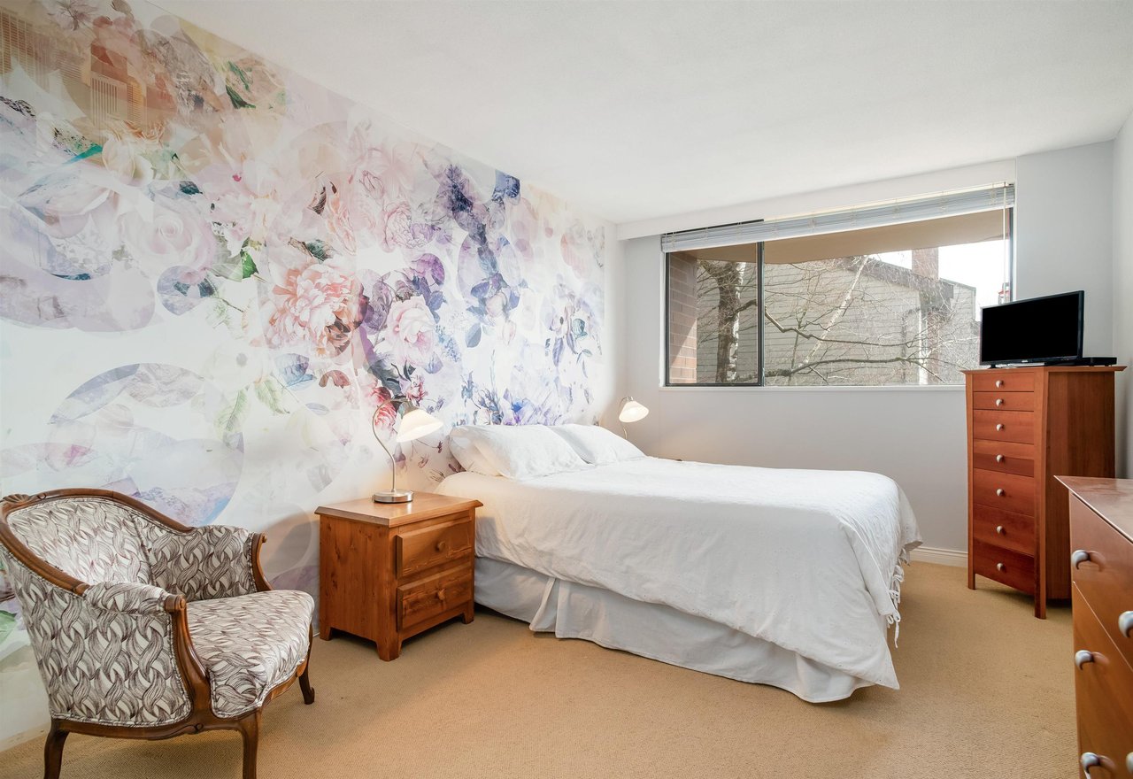 309-3905 Springtree Drive, Vancouver