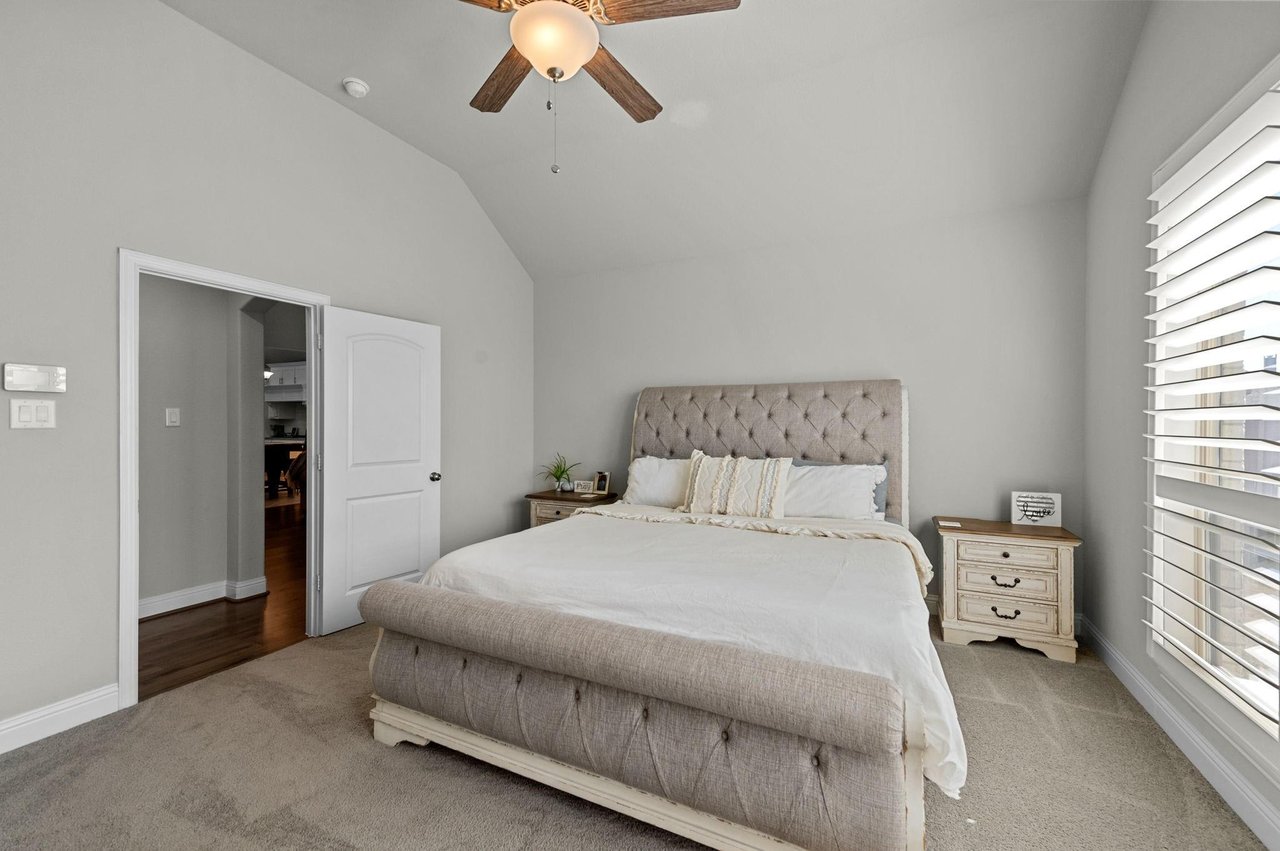 1537 Jocelyn Drive