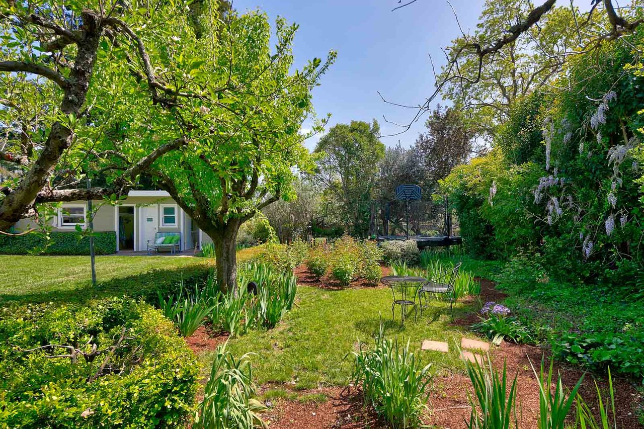 1349 Butterfield Road