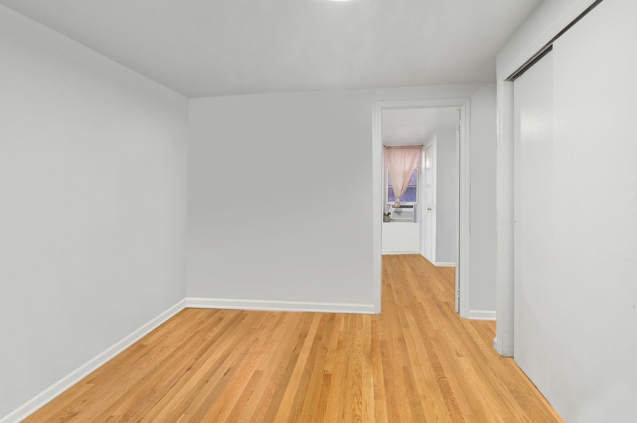 273 Pleasant Ave 