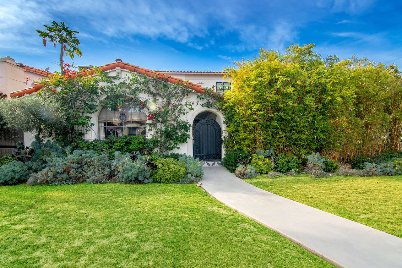 101 S Alta Vista Blvd | Off-Market