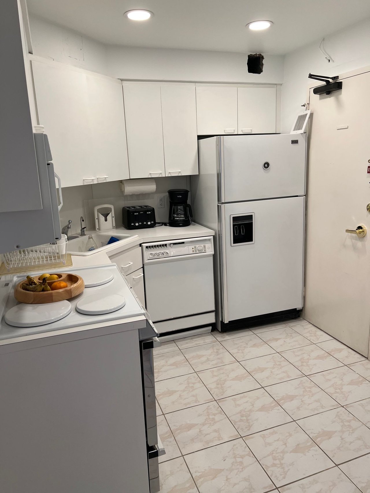 5225 Collins Ave #917 Miami Beach FL-33140