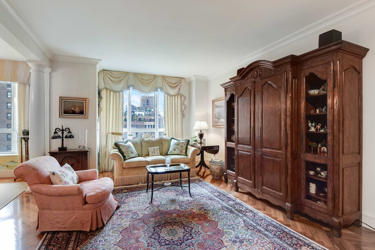 351 East 51st Street - 9A