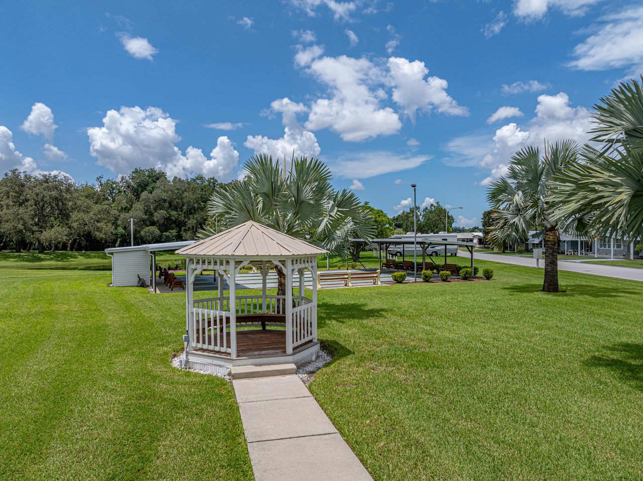 35126 COLONY HILLS DR