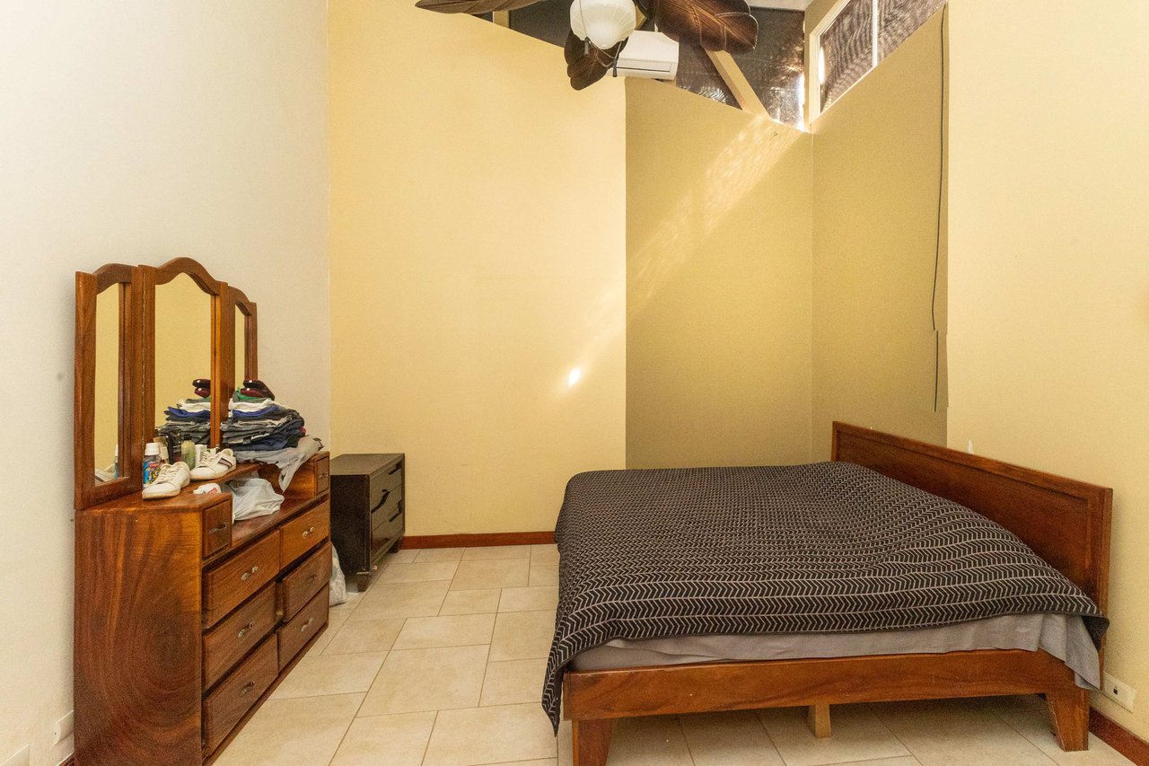 La Casona, 5 BDR Home Close To Quepos Town 