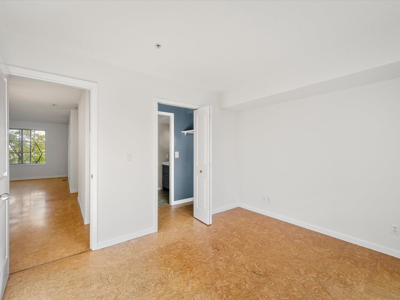 1-1442 Vine Rd