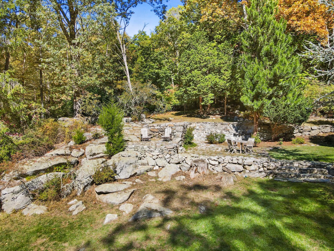 66 Eastwoods Road