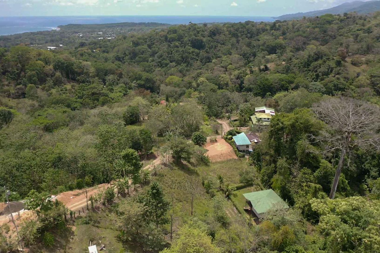 Lot Nestled In Charming Neighborhood With Stunning Mountain Views