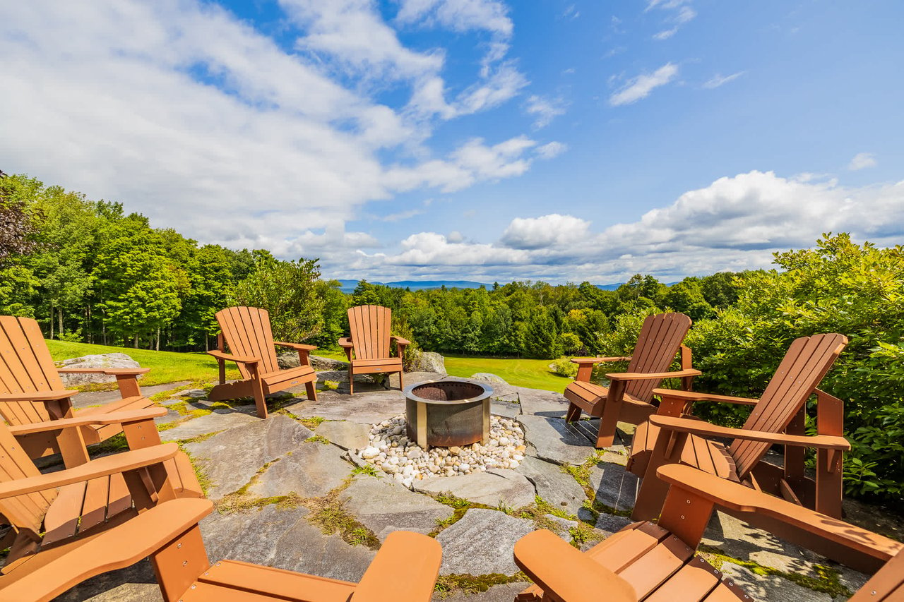 Exclusive Mountain Log Home