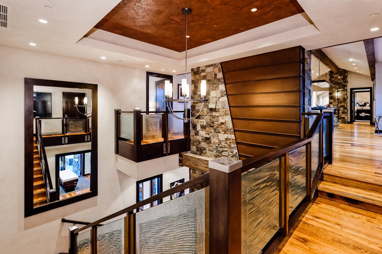 Ultimate in Style and Convenience in Aspen 