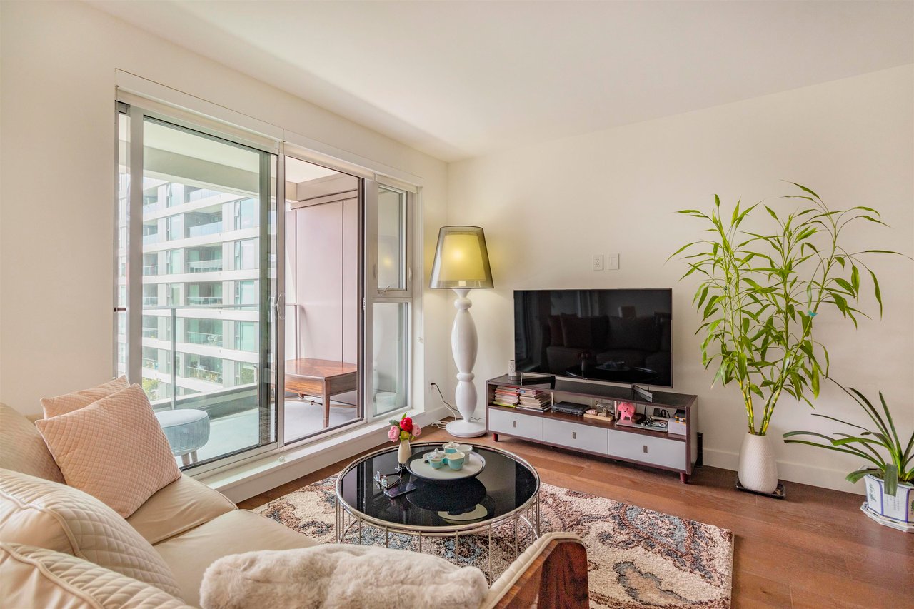 504-1561 W 57th Ave