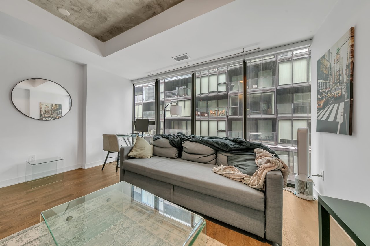 38 Stewart Street #408