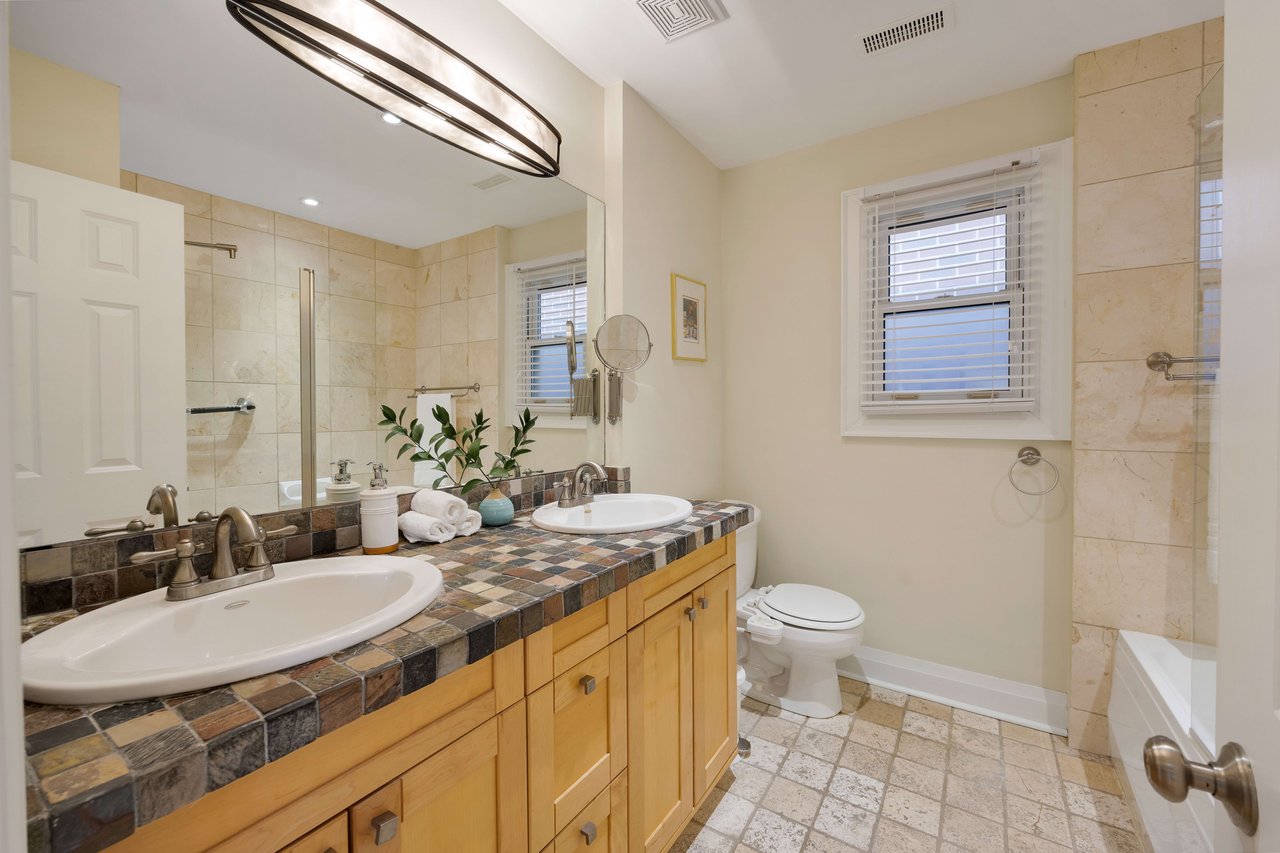 36 Hunt Club Dr