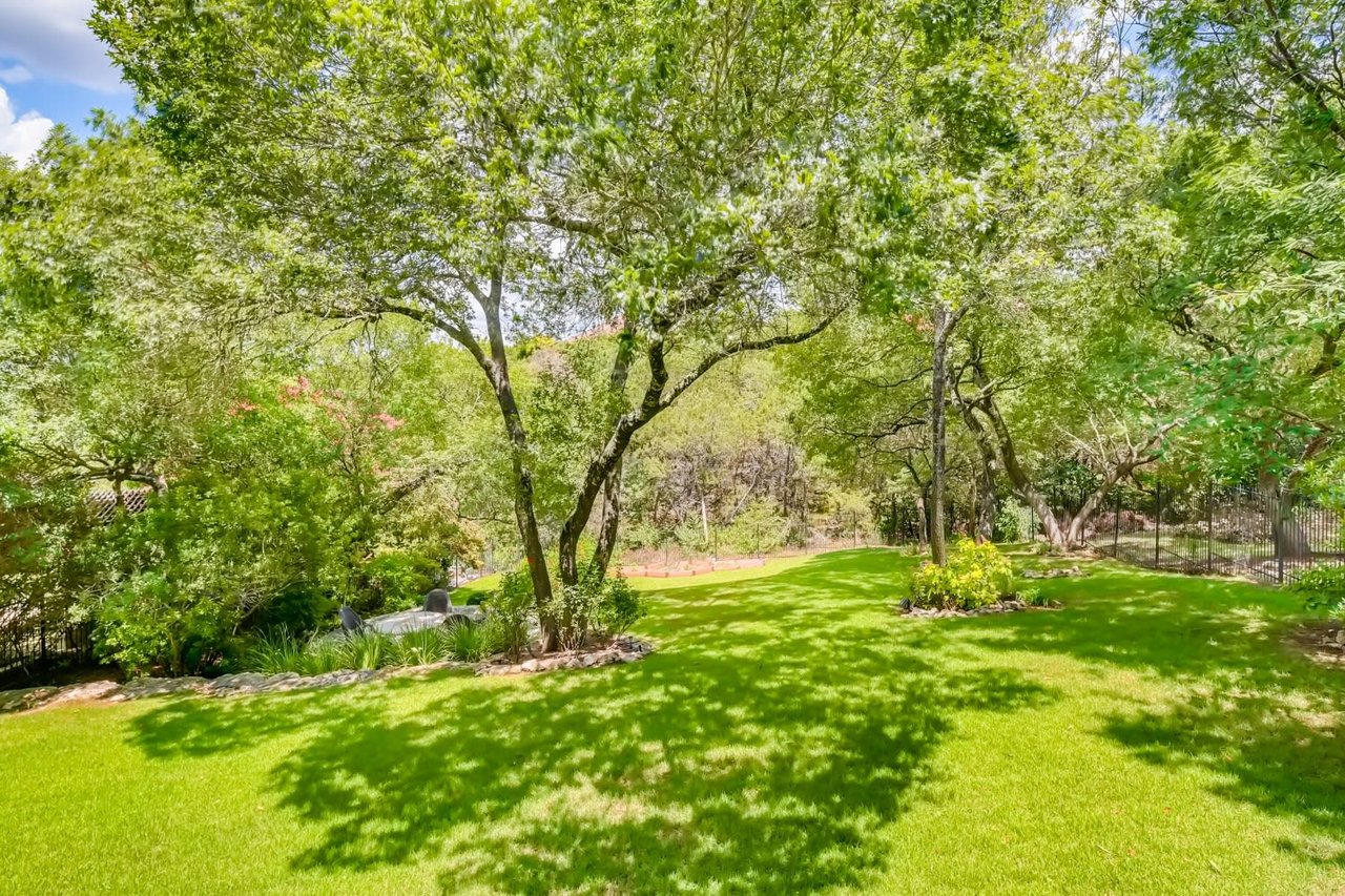 2213 Warbler Way