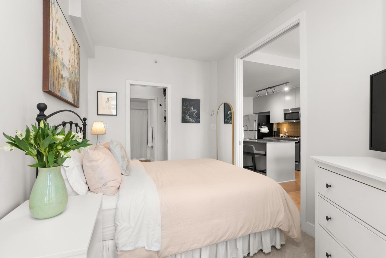 313-298 E 11th Avenue, Vancouver