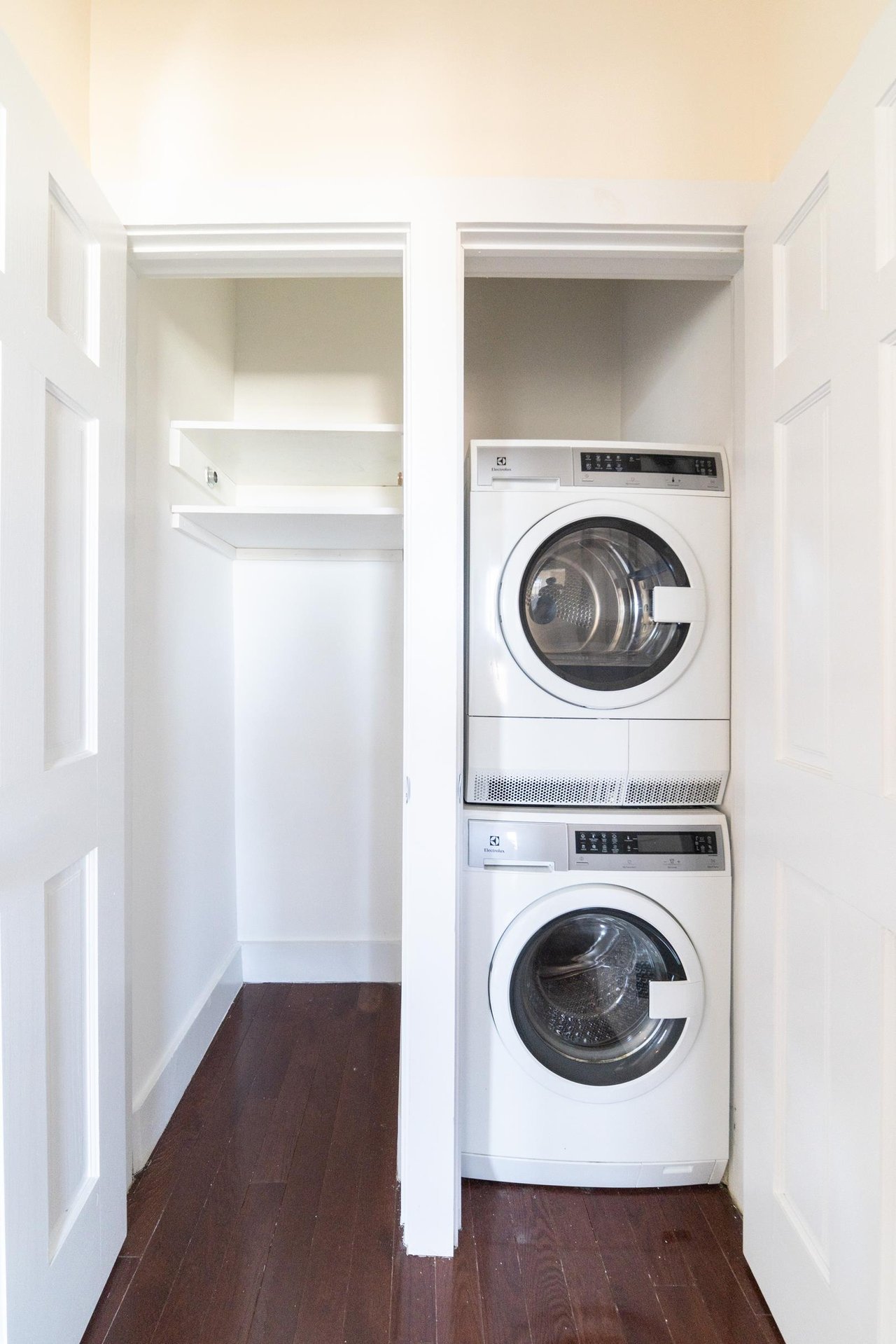 216 Macon Street, Apt 1