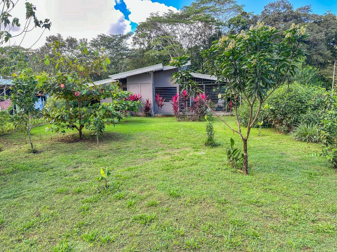 Modern Tropical Garden Residence, Osa, Puntarenas