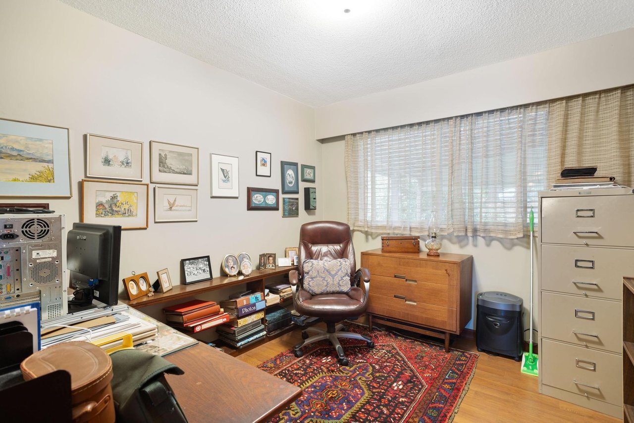 668 Alderside Rd
