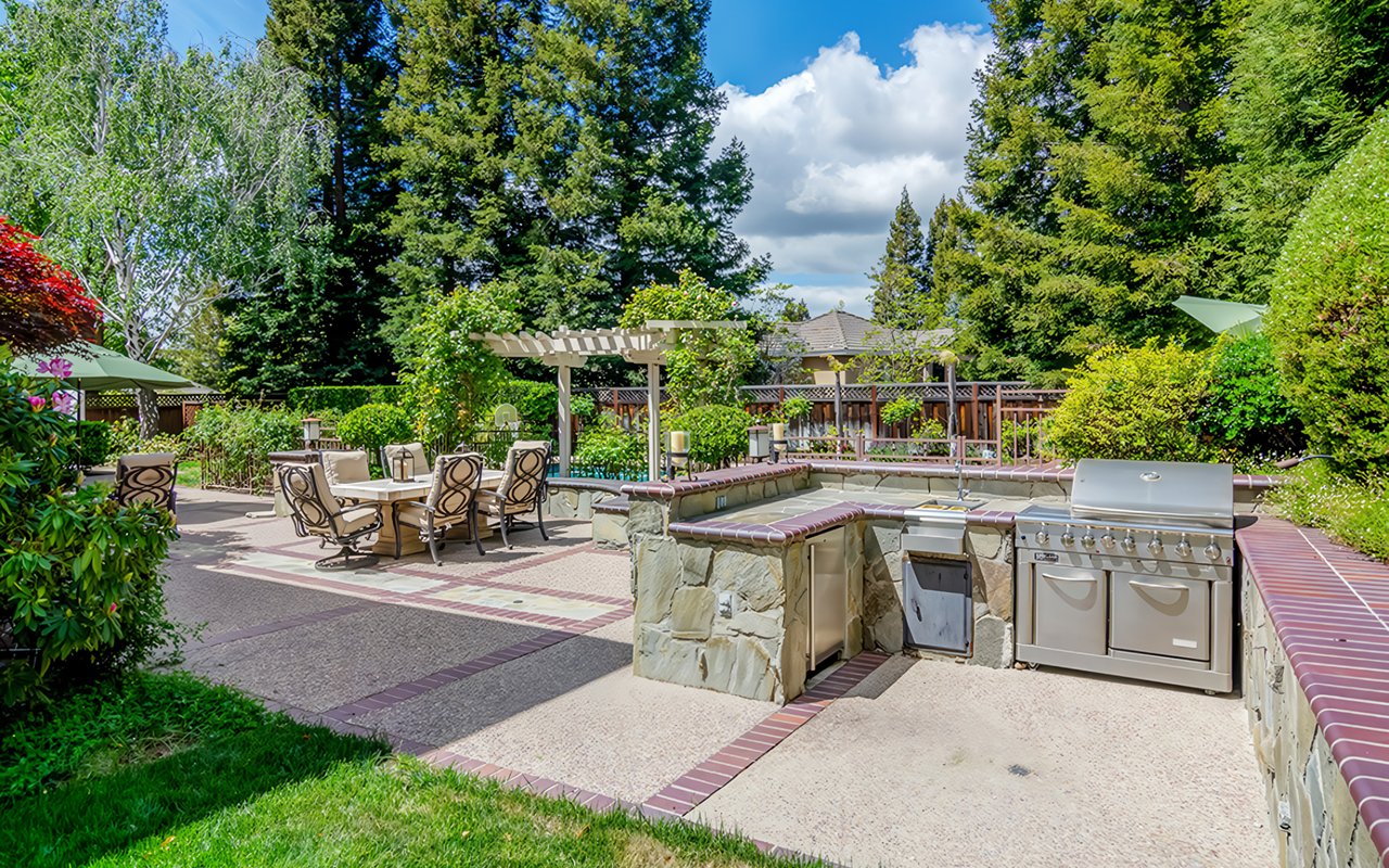 5 Outdoor Living Trends