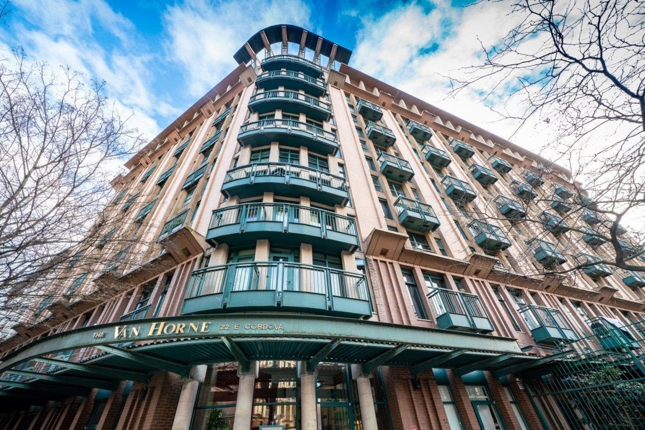 309-22 E Cordova St