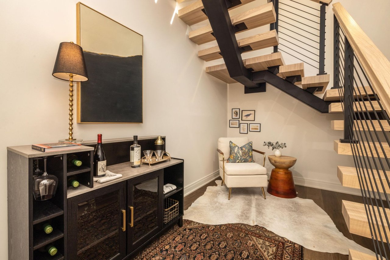 Luxury Condo in the heart of  Whitefish Bay 