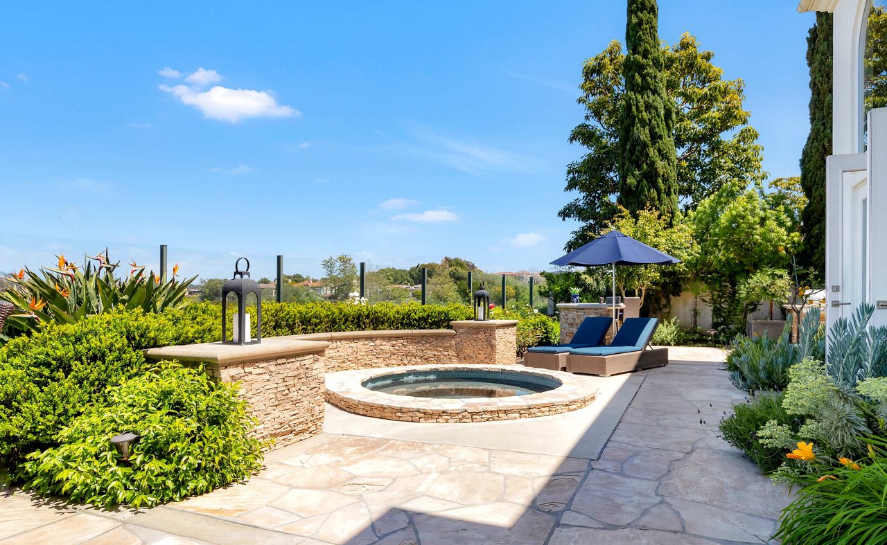 1435 High Bluff Drive