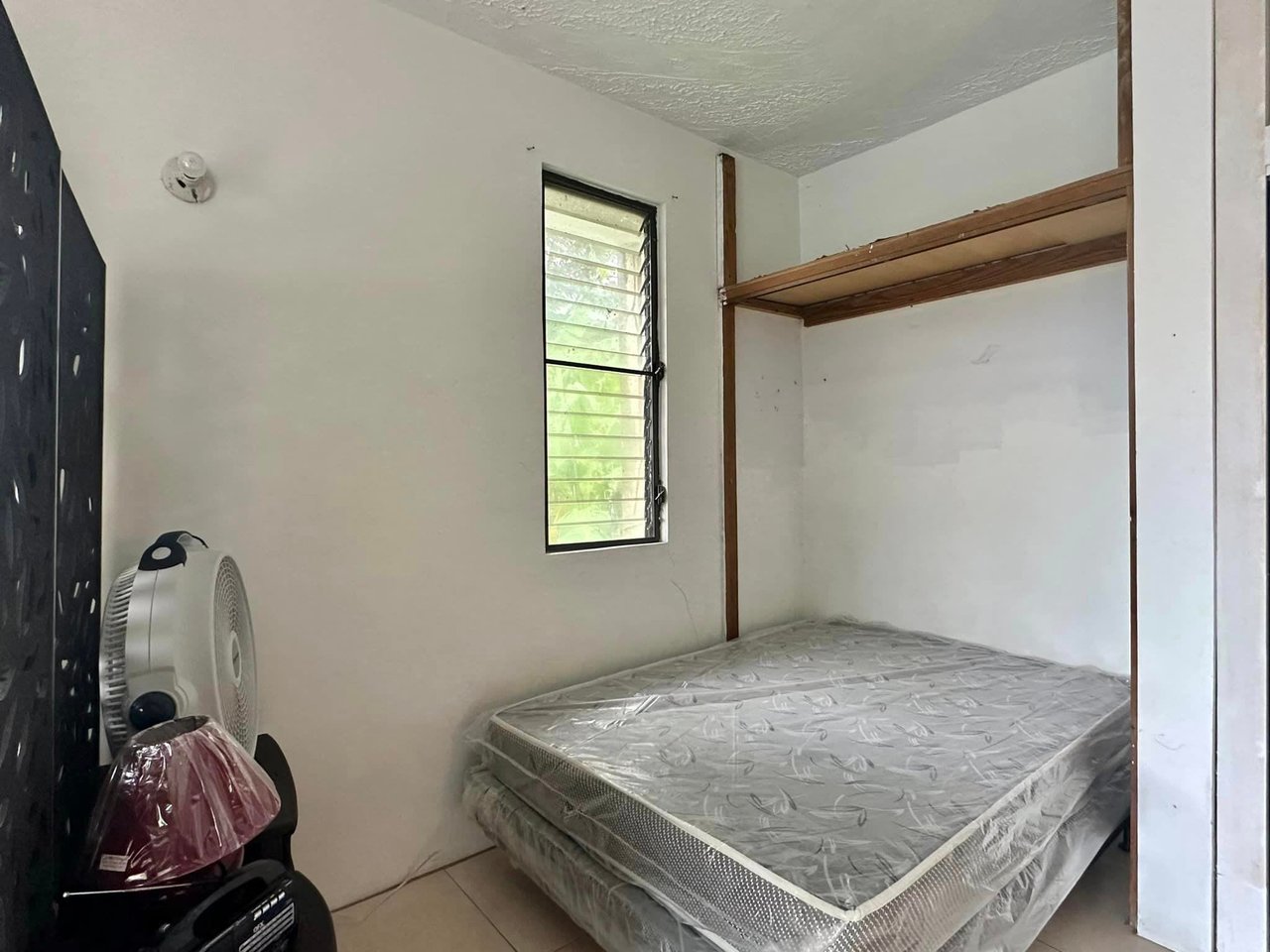 820 Hannah's Estate Fully Furnished Studio
