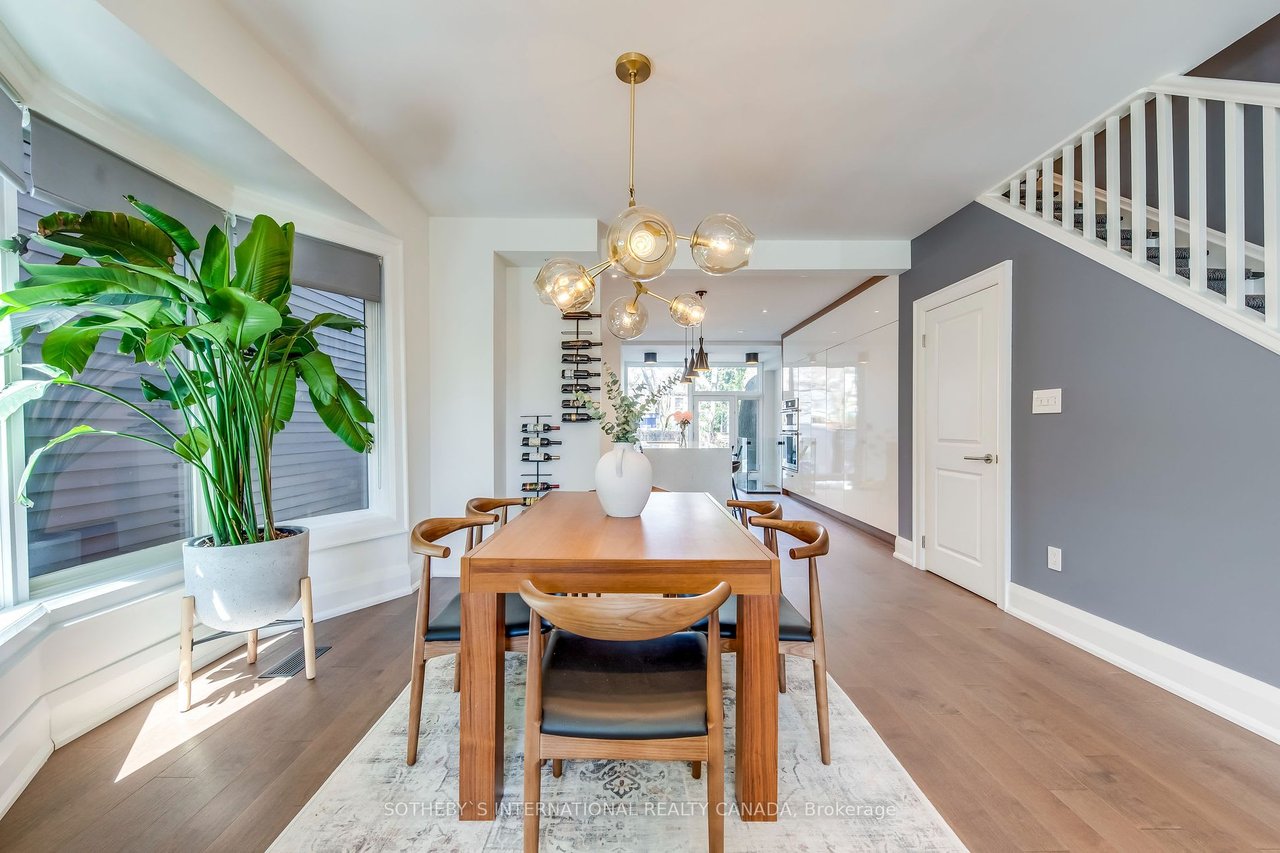 152 Riverdale Ave