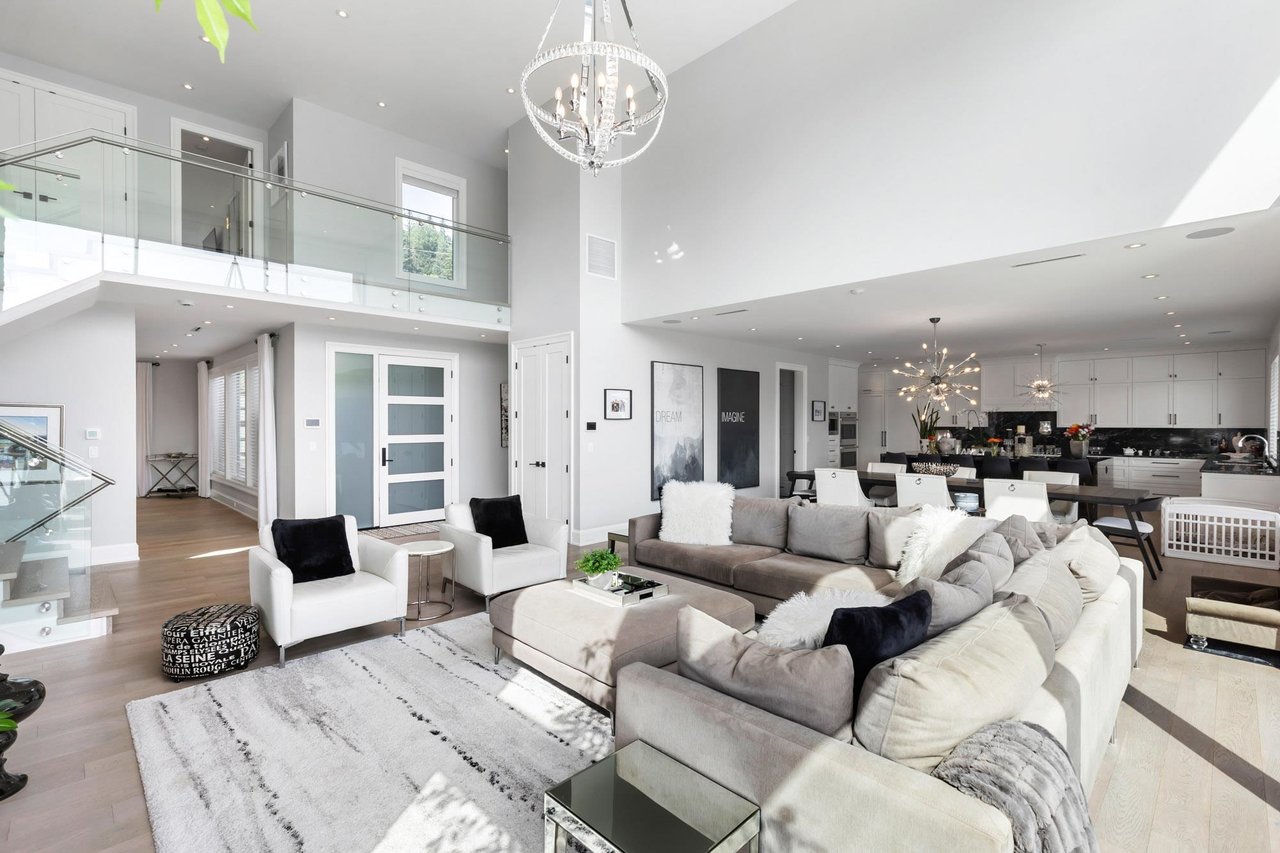 748 Alderside Rd