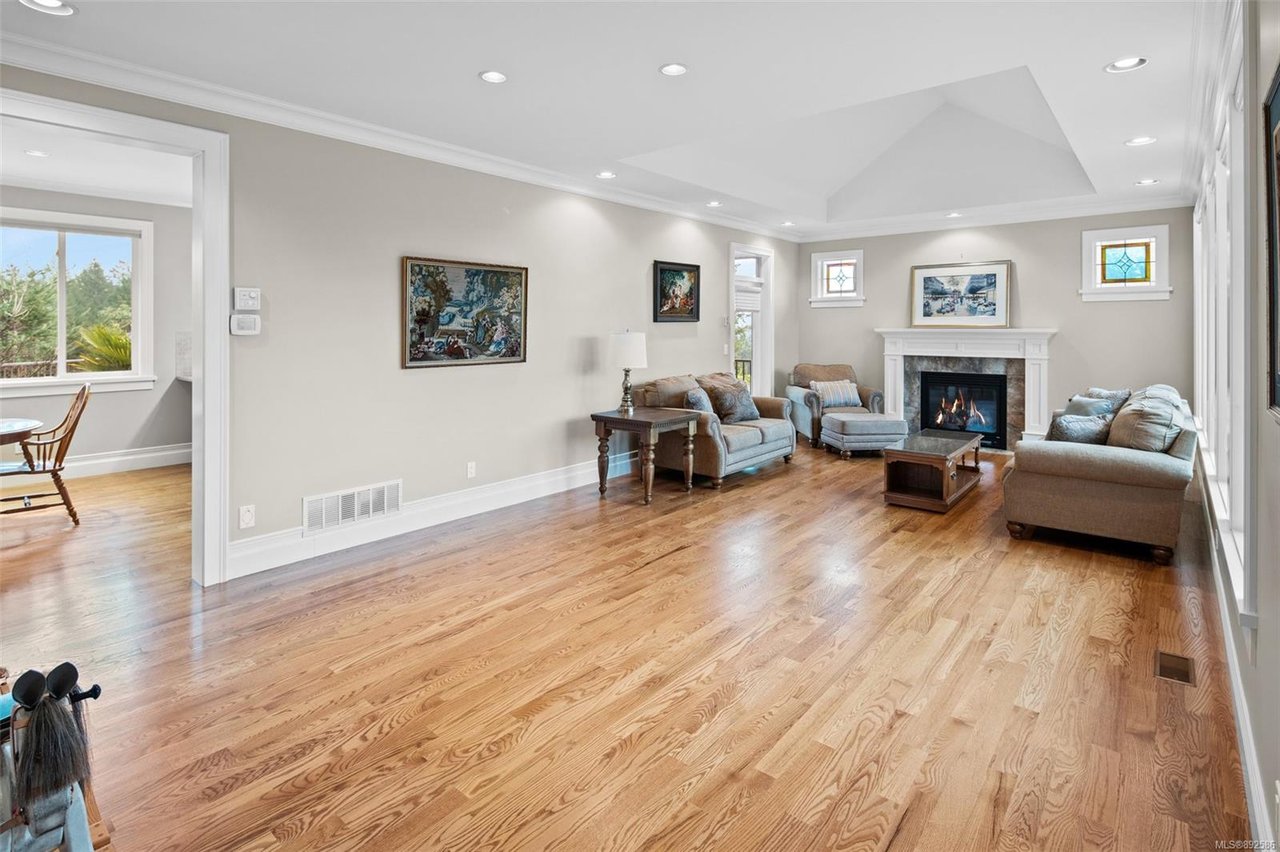 416 Pelican Dr