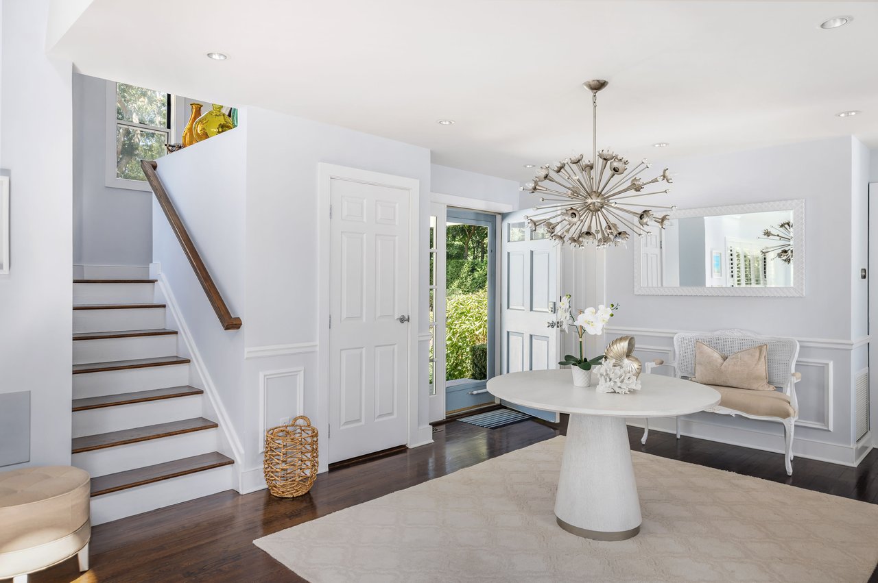 139 Meadows East