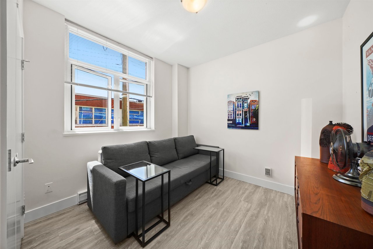 314-298 E 11th Ave