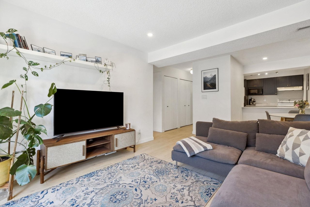 1894 Purcell Way, North Vancouver
