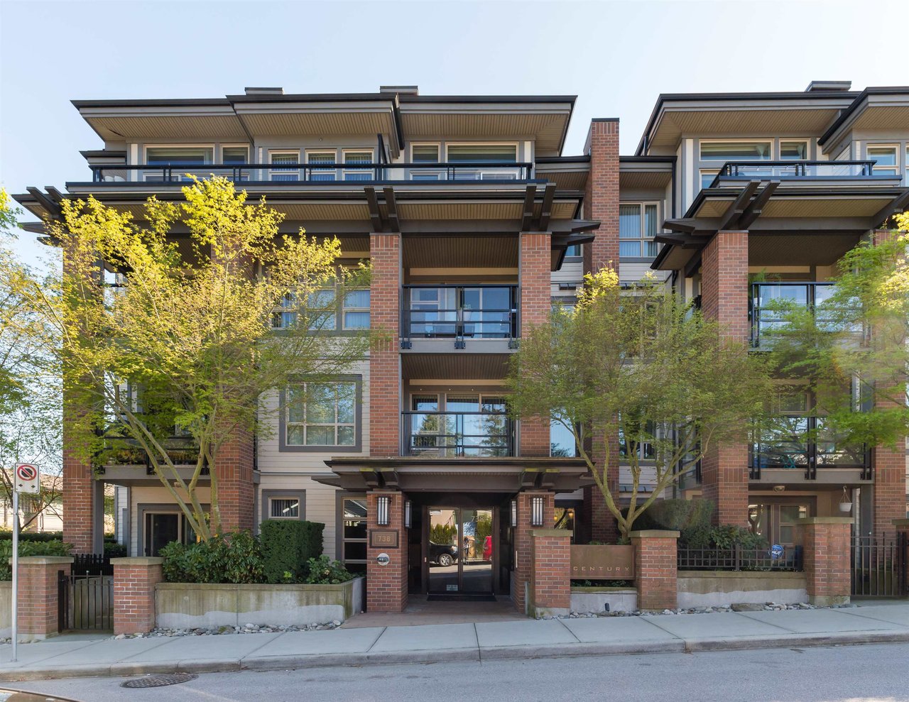 422-738 E 29th Avenue, Vancouver