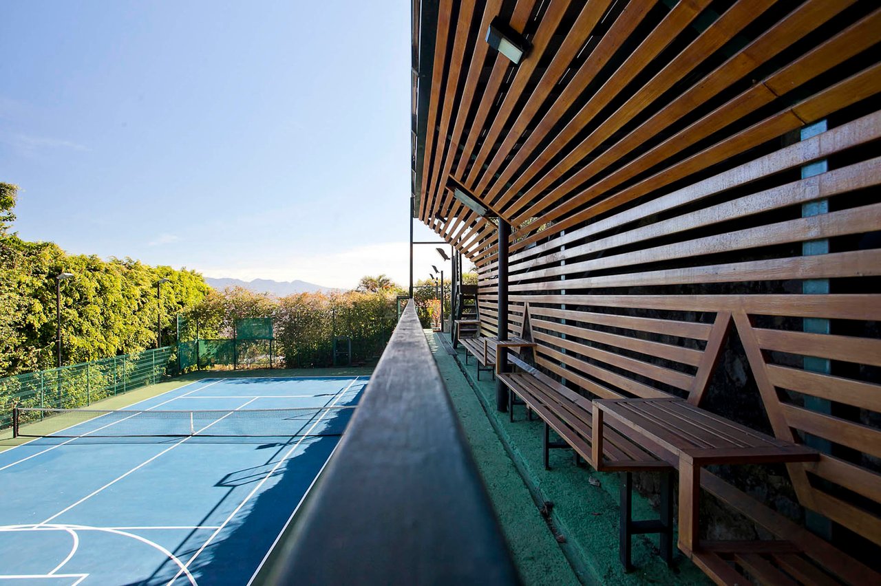 Hilltop Pool Estate Tennis Court, Escazu, San Jose